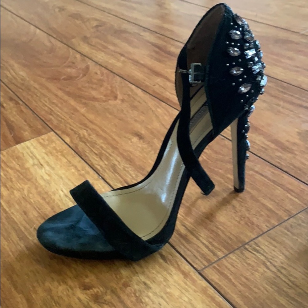 BCBG heels